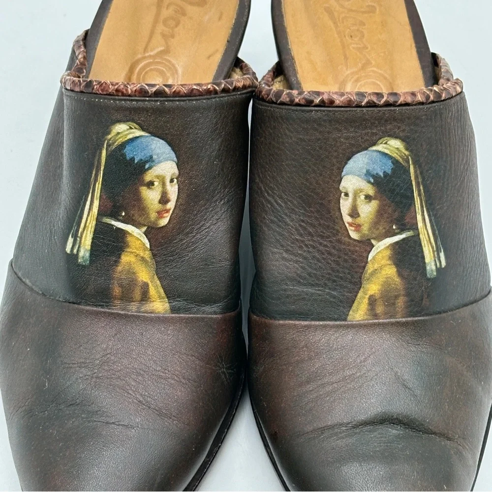 Icon Leather Mules. Size 7.5 - Picture 10 of 11